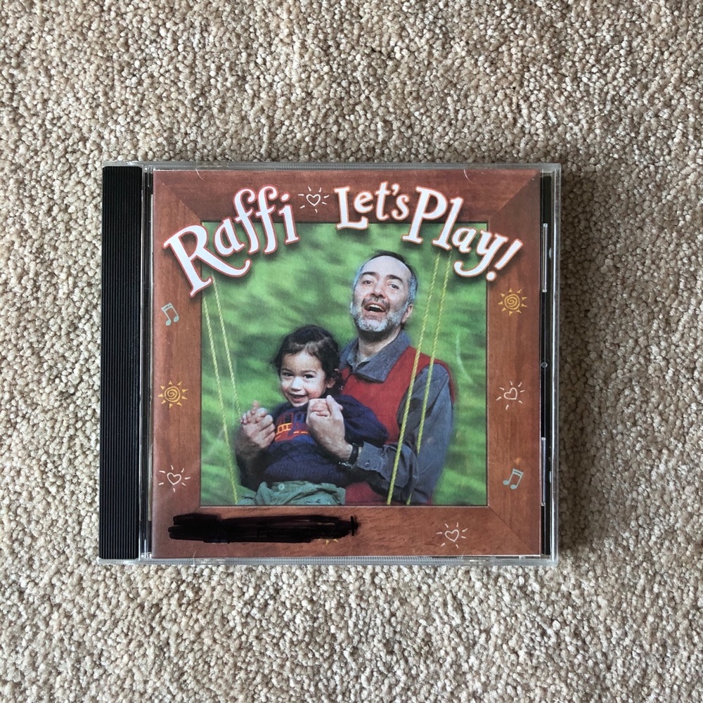 Raffi Let’s Play! CD